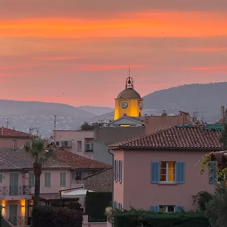 Апартаменты In Center 2 Bedrooms & 2 Bathrooms Exclusive Style Tropez